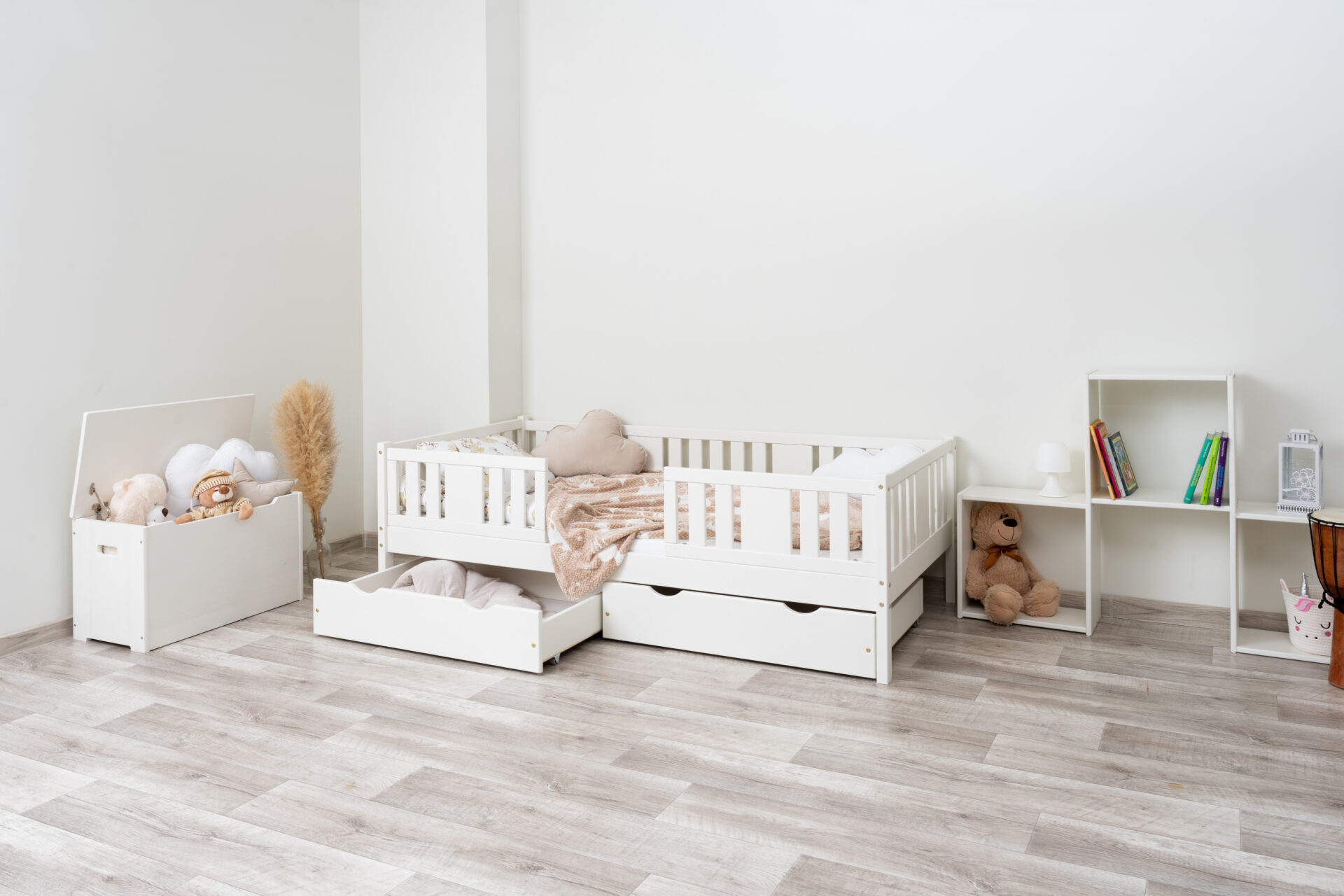 Kinderbett NIKO mit Schublade