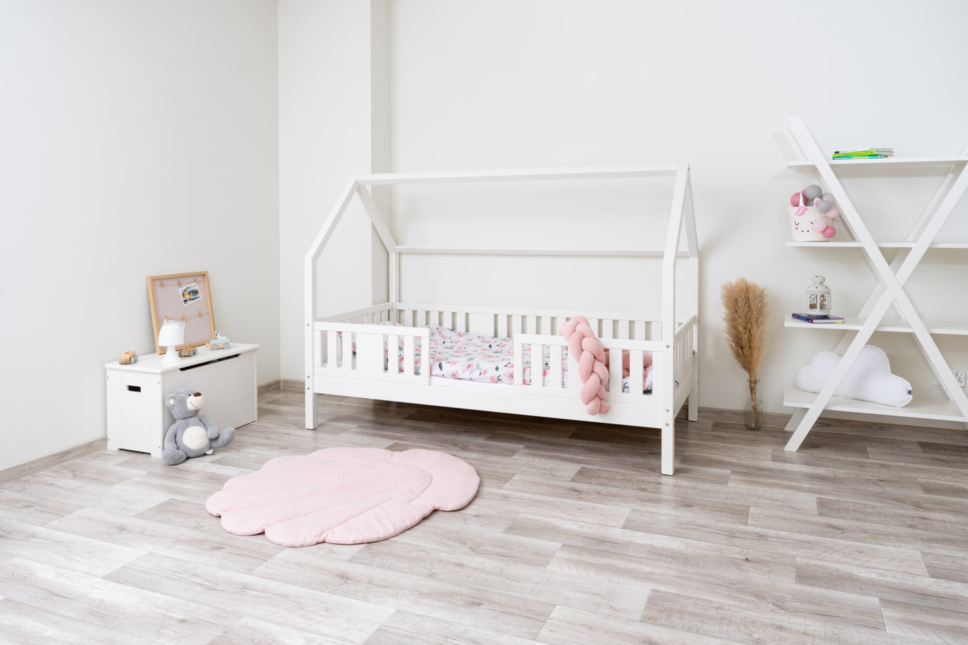 NIKO LONG 20 biały (3) Kinderbett STELLIA