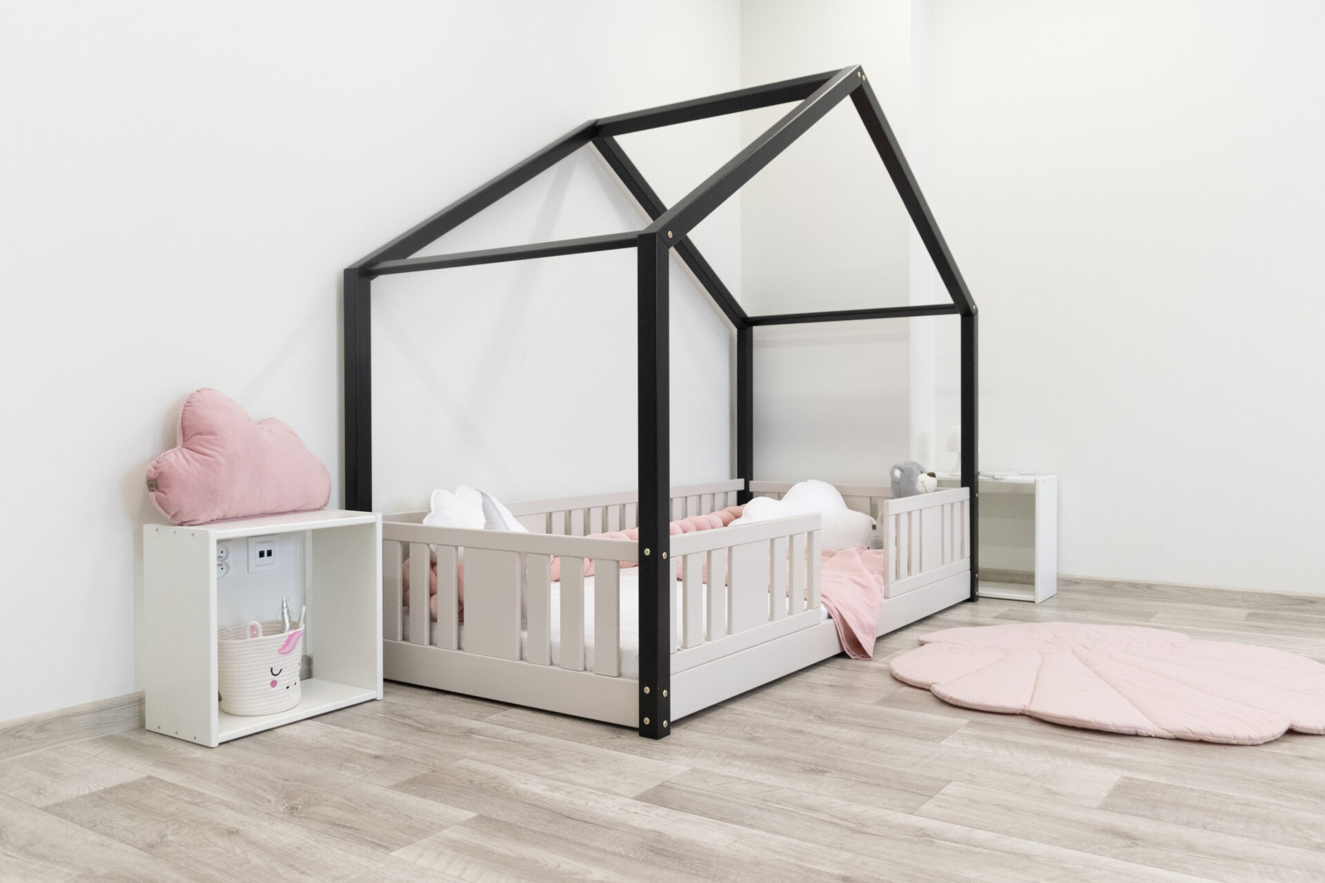 Niko Short 0 (3) Kinderbett LUNETTA mini