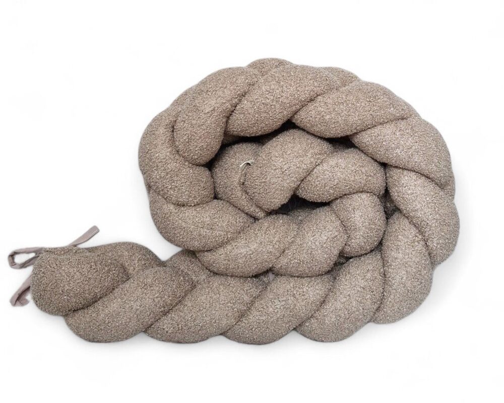 Braided Bumper Bouclé, 3 Strands – Brown