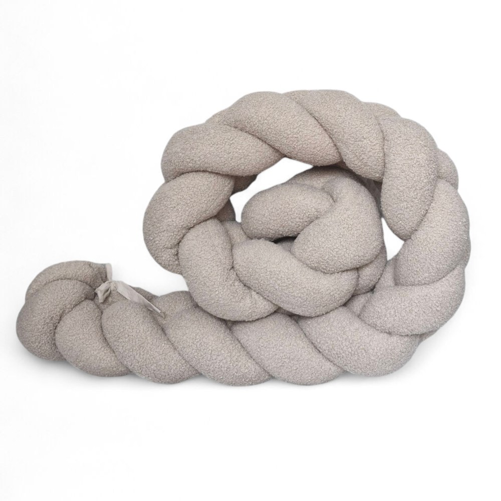 Braided Bumper Bouclé, 3 Strands – Latte Braided Bumper Bouclé, 3 Strands – Latte