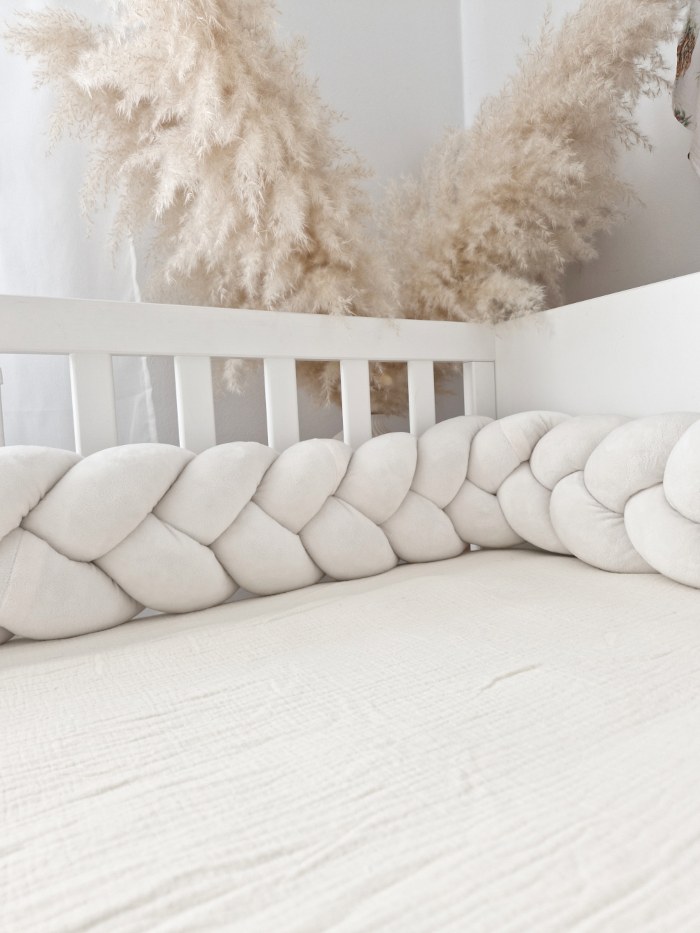 Braided Bumper Velvet, 3 Strands – White