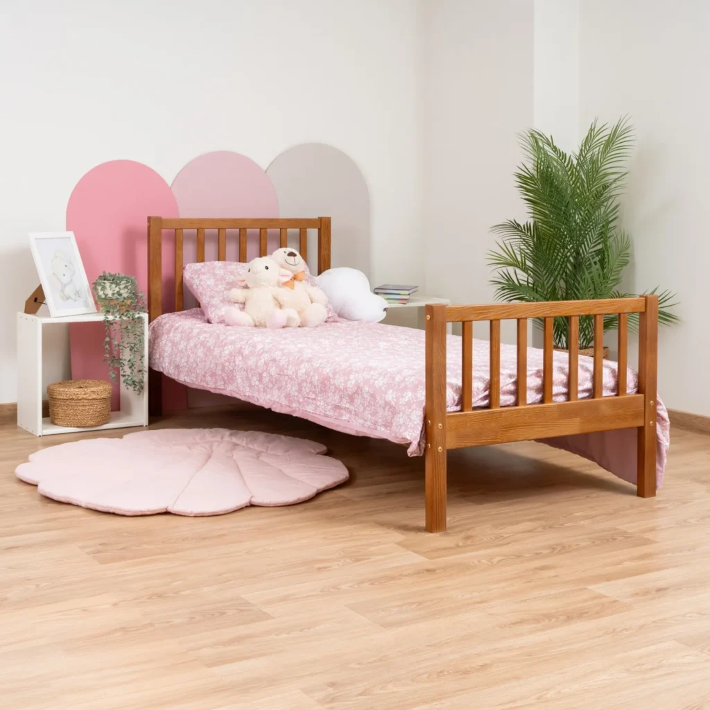 ELLA Children’s Bed in pine wood, retro, in the children's room