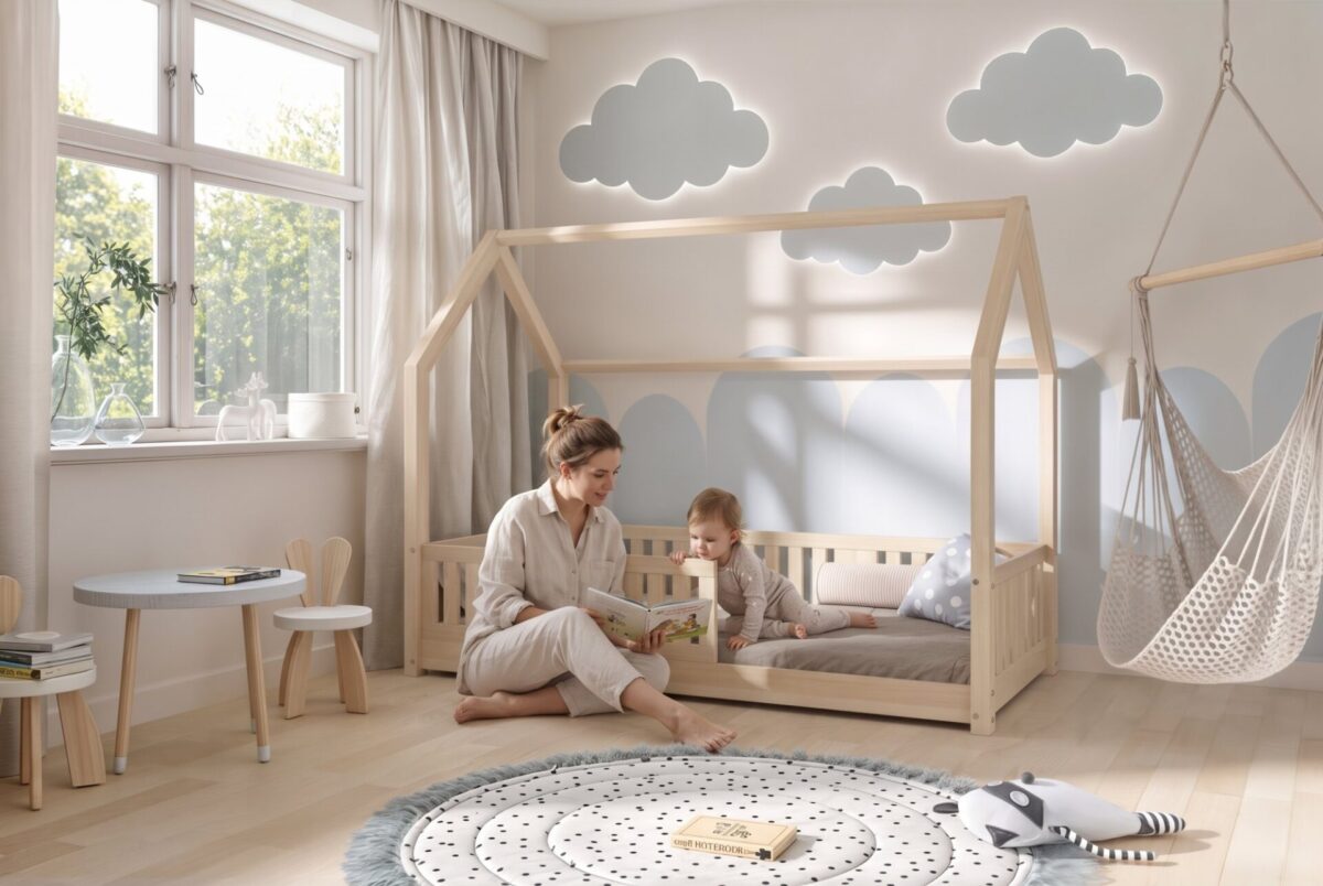 STELLIA Mini Children’s Bed – story time together STELLIA Mini Children’s Bed – story time together