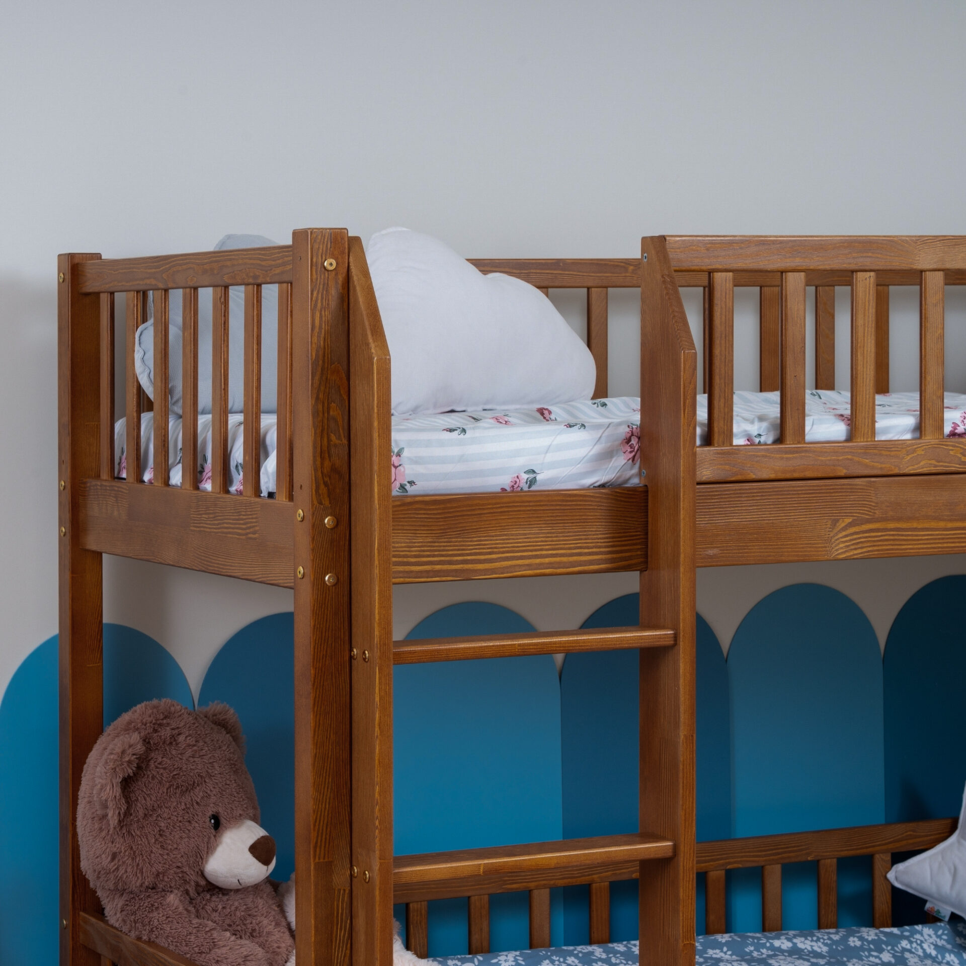KOSMO Bunk Bed – Retro (2) KOSMO Bunk Bed in pine wood, Retro