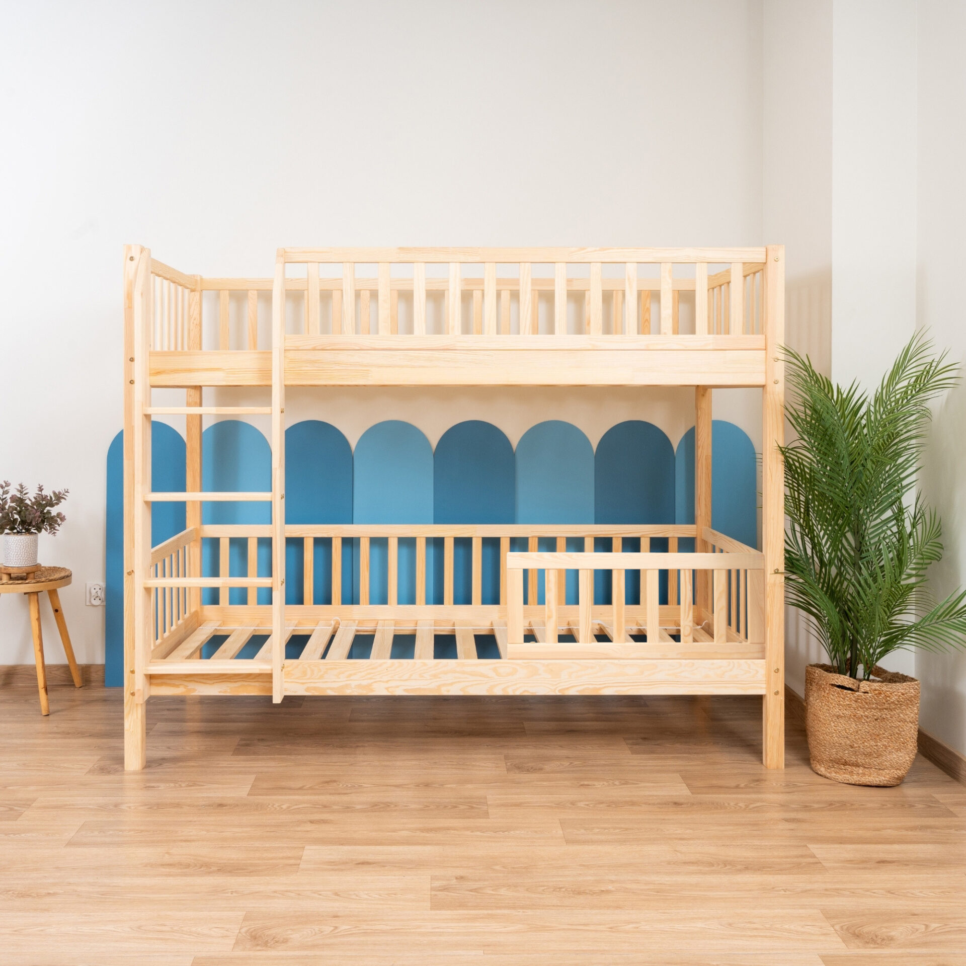 KOSMO Bunk Bed – natural pine, with lower guard rail (1) KOSMO Bunk Bed in pine wood, natural pine, with lower guard rail