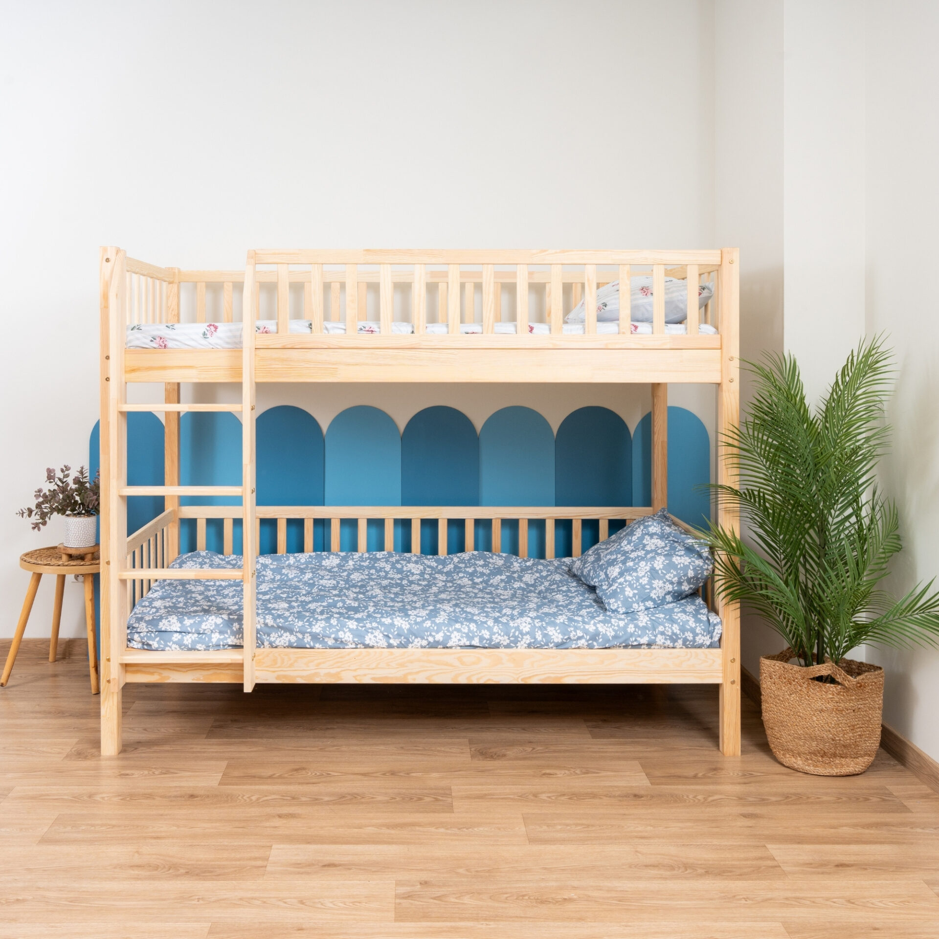 KOSMO Bunk Bed – natural pine (2) KOSMO Bunk Bed in pine wood, natural pine