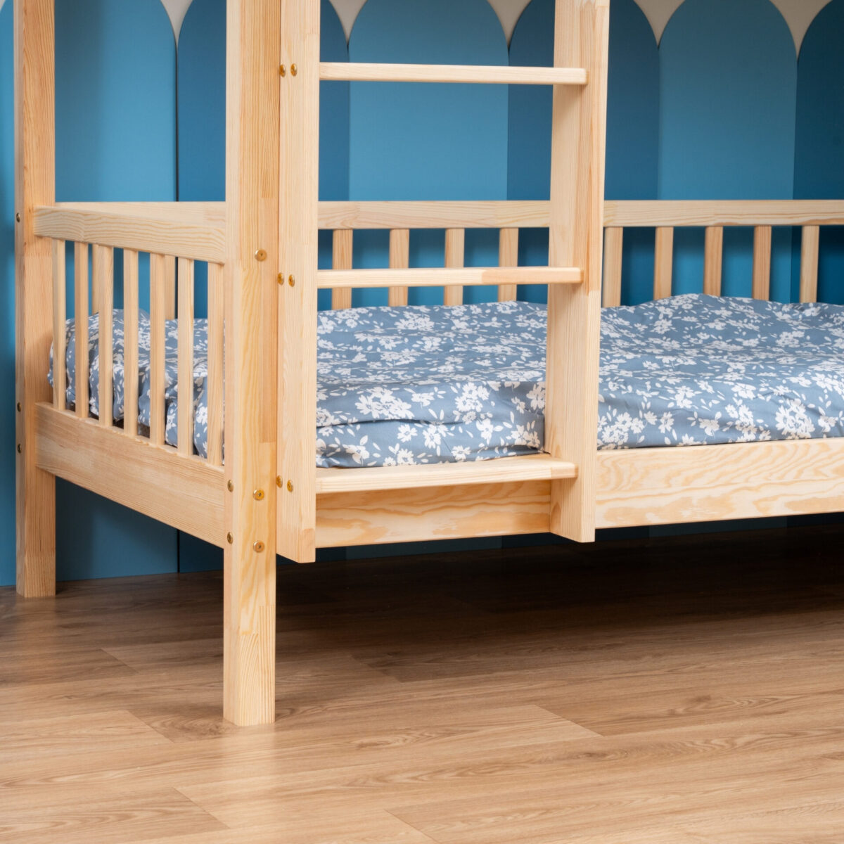 KOSMO Bunk Bed – natural pine (3) KOSMO Bunk Bed in pine wood, natural pine