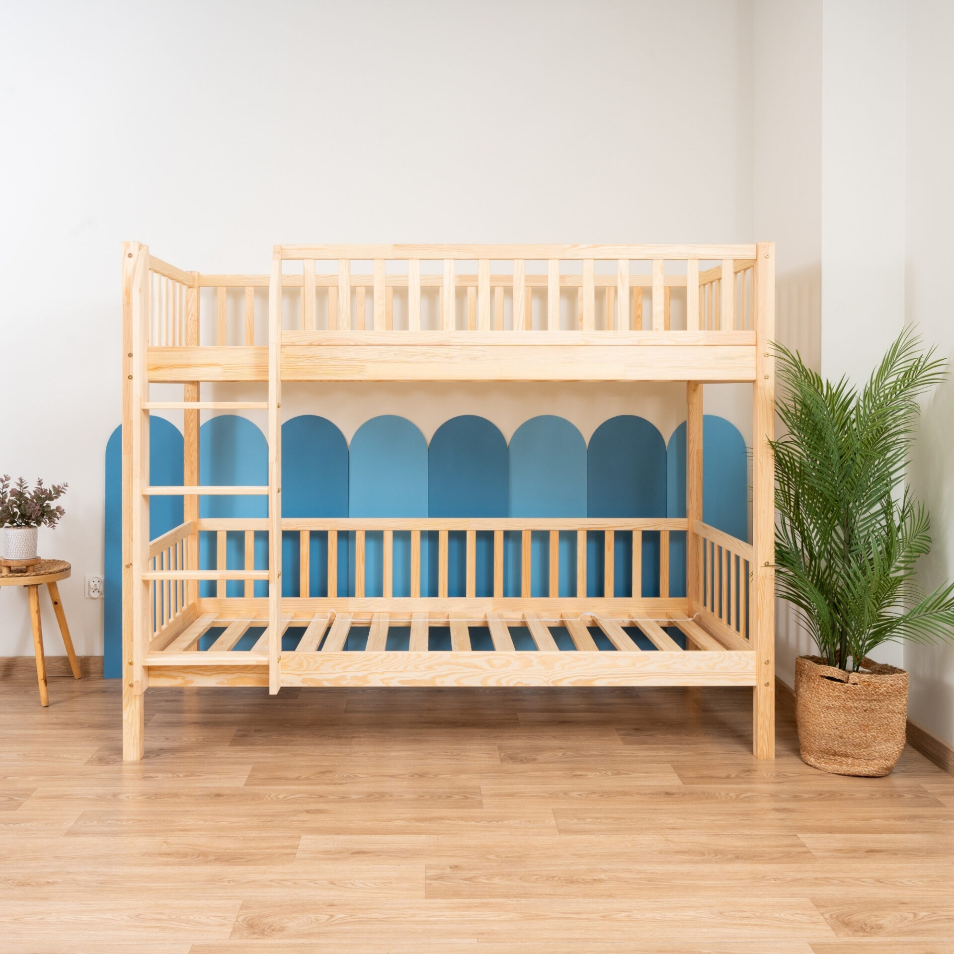 KOSMO Bunk Bed – natural pine (7) KOSMO Bunk Bed in pine wood, natural pine