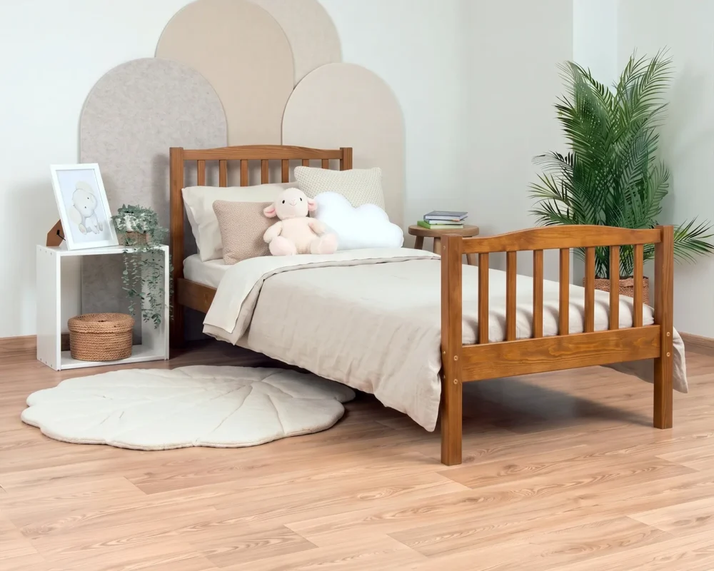 MALVA Children’s Bed – retro (in the children's room) MALVA Children’s Bed in pine wood, retro, in the children's room